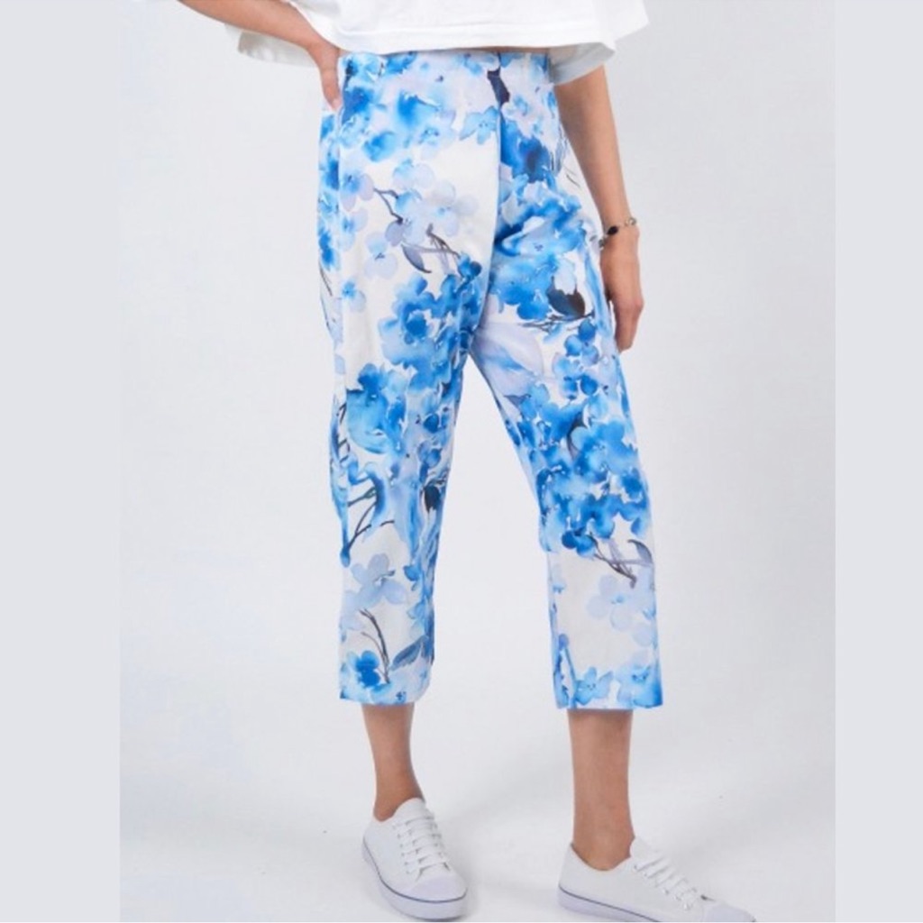 Bryan Walker Blue Floral Capri Cotton Pants Size S